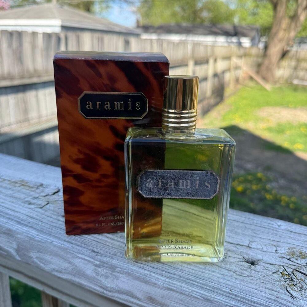 NEW Aramis Vintage Formula  Men’s 8.1 Oz Full Size Aftershave